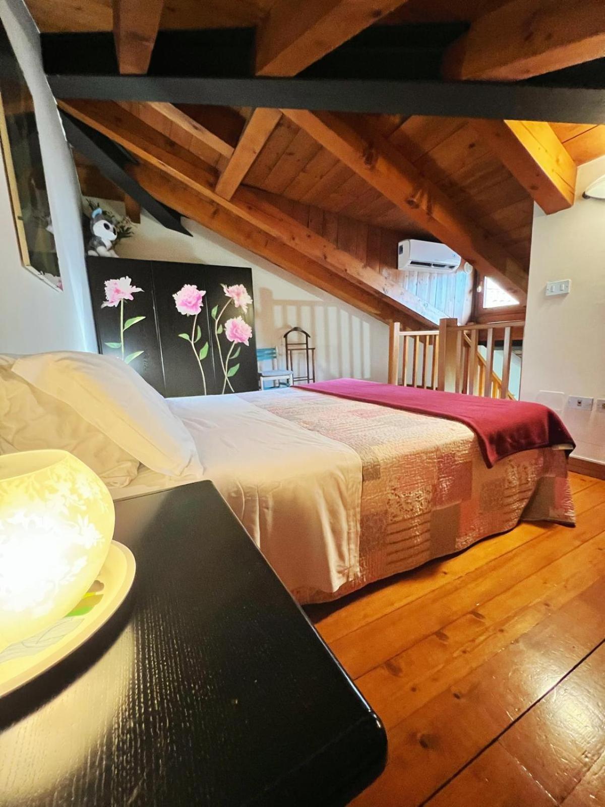 Holiday Treviso Suite Venezia Buitenkant foto